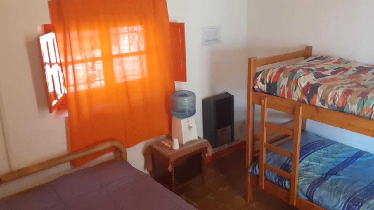 Hospedaje Don Alberto Hotel Потрерилос Екстериор снимка